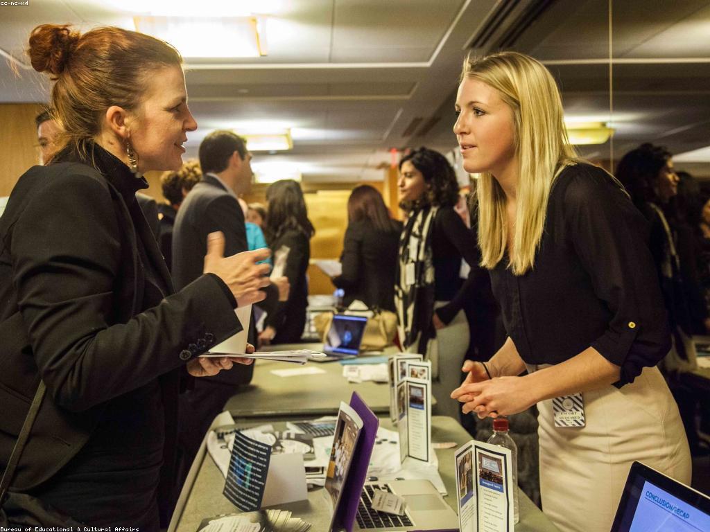 សារៈសំខាន់នៃសំគាល់ស្លត